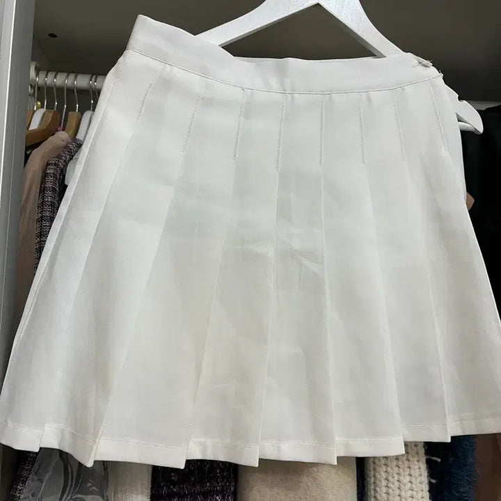 [BUNJANG] Tennis Skirt White / 에이블리 테니스 스커트 화이트