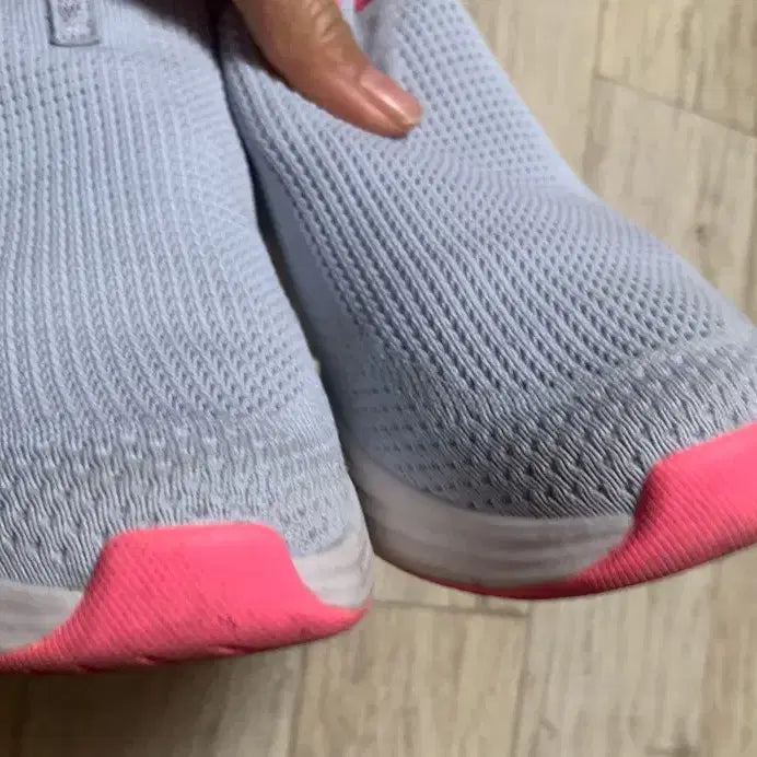 [BUNJANG] 스케처스  에어쿨 메모리폼 여성 스니커즈