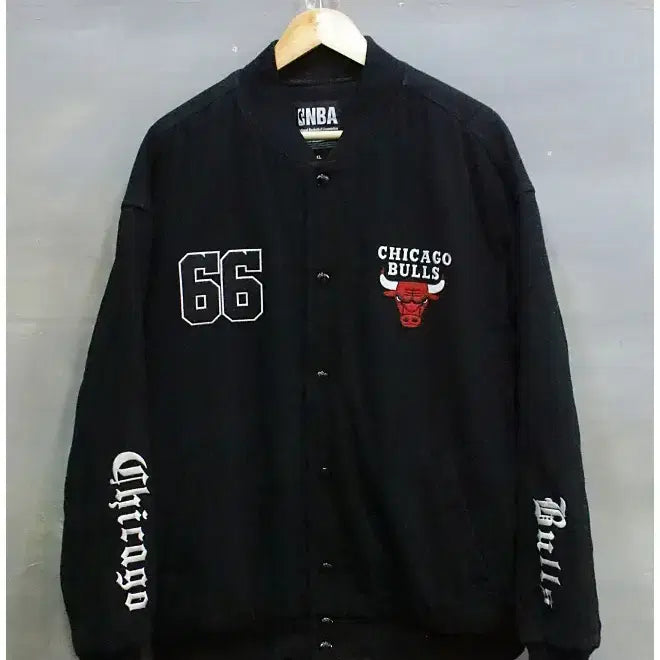 [BUNJANG] Chicago Bulls Varsity Jacket (XL) / NBA 시카고불스 안감누빔 울 바시티 자켓 (공용XL/105)