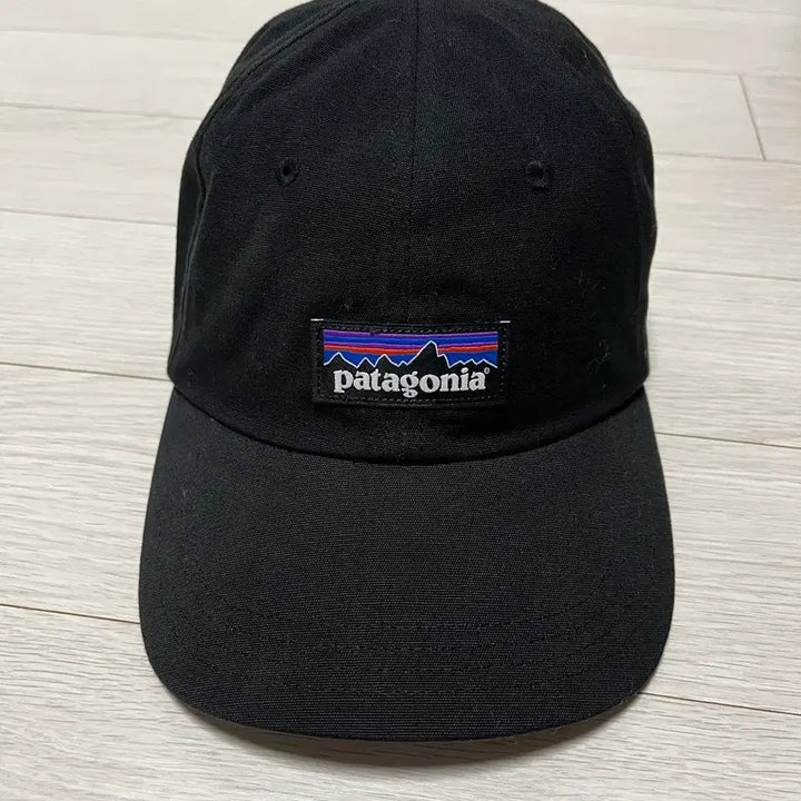 [BUNJANG] Patagonia P-6 Cap Black / (새상품급)파타고니아 모자 P-6 블랙