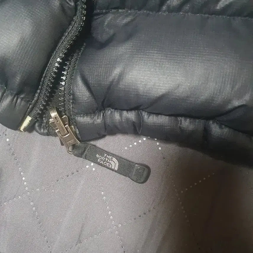 [BUNJANG] NoFace Nuptse Puffer Jacket (Black) / 노스페이스 눕시(블랙)팝니다