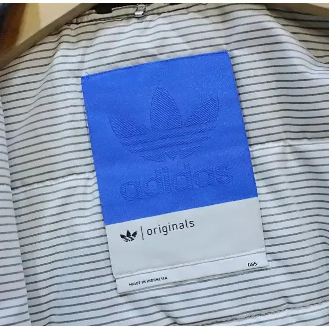 [BUNJANG] Adidas Old School Padded Blouson Jacket (Women's 95) / 아디다스 올드스쿨 패딩 블루종 점퍼 (여성95)