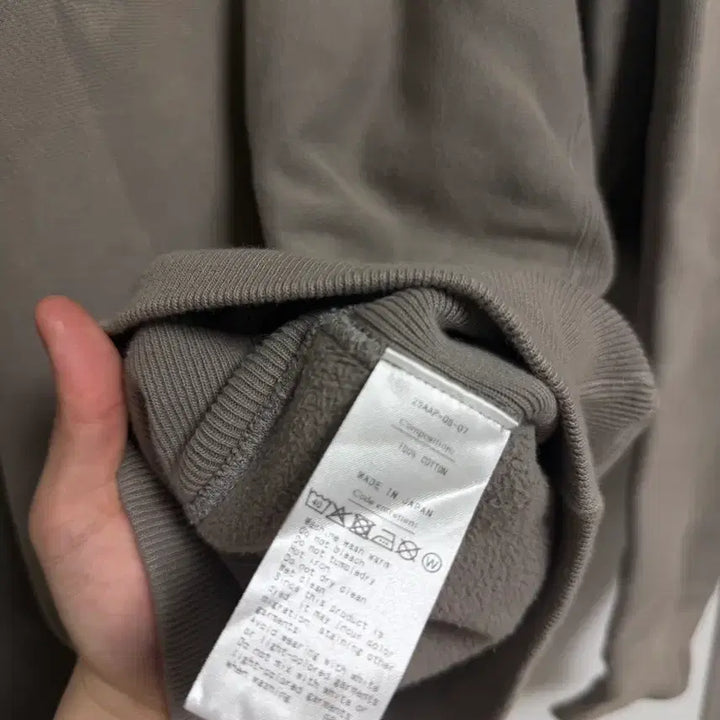 [BUNJANG] Apres Half-Zip Sweatshirt / [2] 아프레쎄 하프집업 스웻