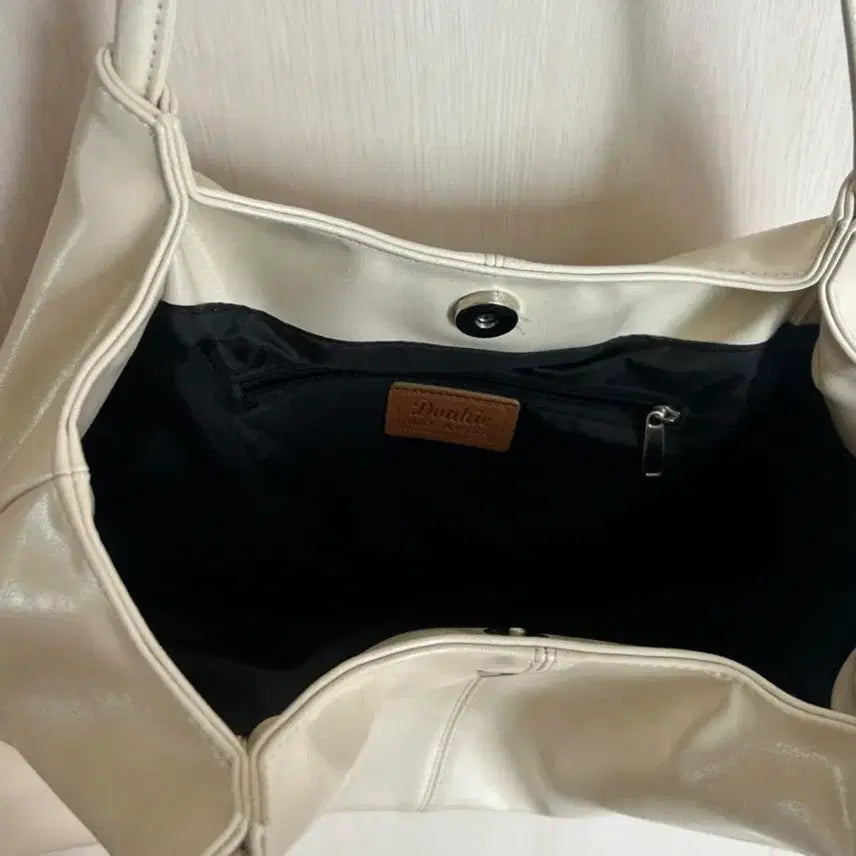 [BUNJANG] Donkey Cliff Shoulder Bag / 돈키 가방