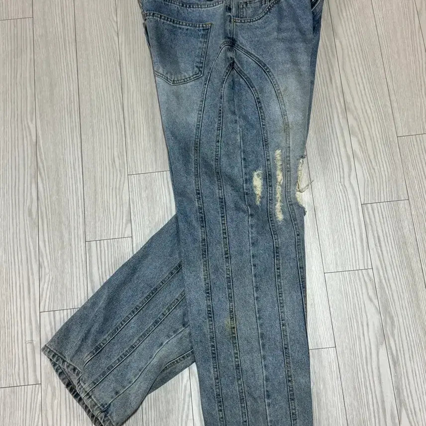 [BUNJANG] OY Damage Curve Line Denim Pants (Size 2) / 오와이 데미지 커브라인 데님팬츠 2사이즈 33느낌