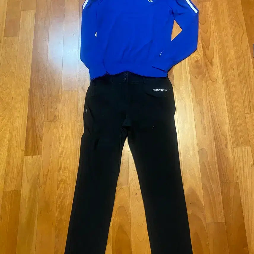 [BUNJANG] Paris Date Women's Lettering Jacquard Knit Top / 파리데이트여성백레터링자카드배색라인니트1(55반)