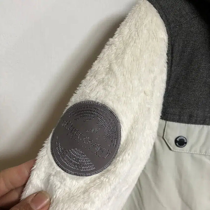 [BUNJANG] Discovery Womens Winter Hooded Jacket / 디스커버리 여성 겨울 후드자켓 90S 55호@9969