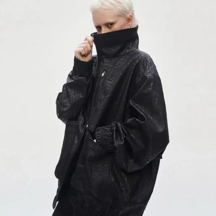 [BUNJANG] TRIMMINGBIRD High Neck Cracked Leather Blouson - Black / 트리밍버드) 하이넥 크랙 레더 블루종-블랙