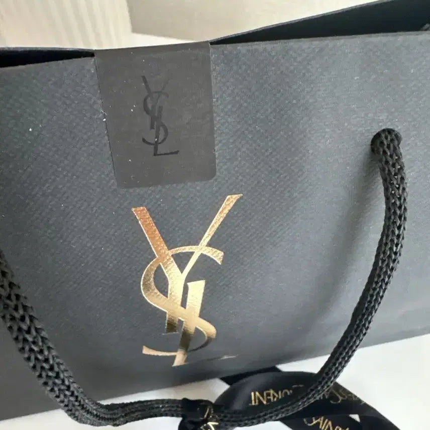 [BUNJANG] YSL Nude Lavalliere Blush / [새상품/선물포장] 입생로랑 메이크 미 블러쉬 블러셔  누드 라발리에)