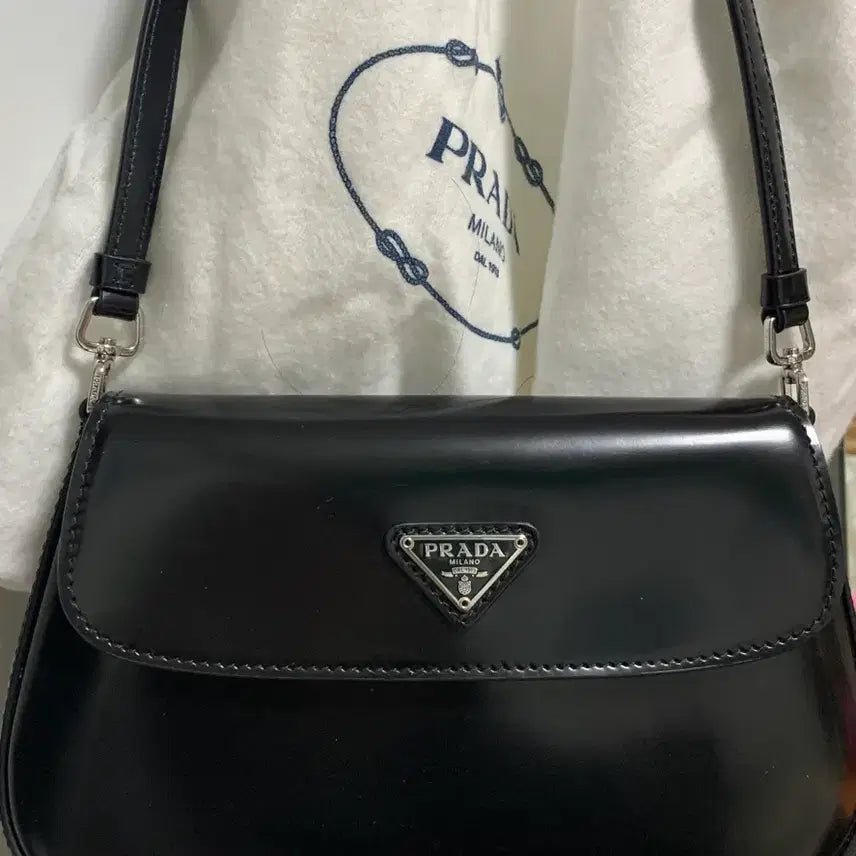 [BUNJANG] Prada Cleo Brushed Shoulder Bag / 프라다 클레오 브러쉬드 숄더백
