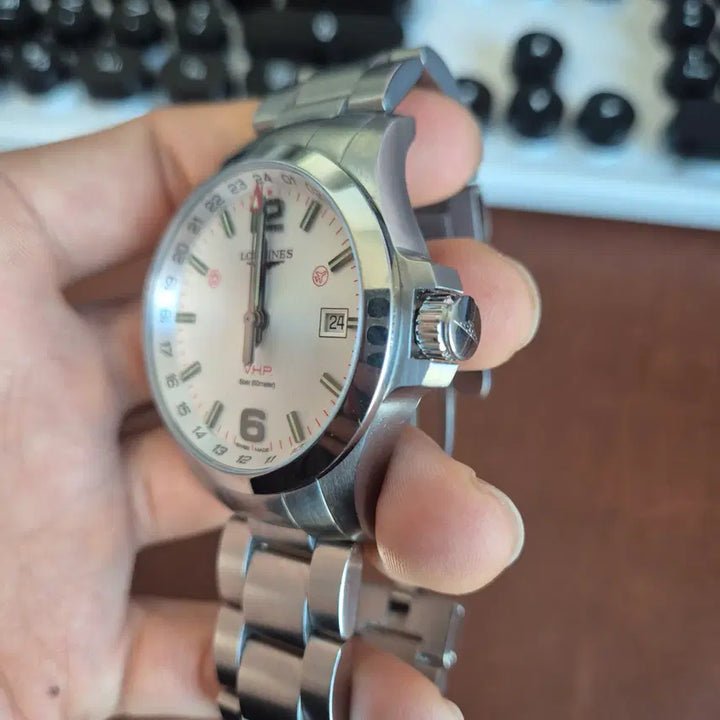 [BUNJANG] Longines Conquest VHP 43MM Watch / 25년 4월 스탬  론진vhp 컨퀘스트 43MM 태그호이어 해밀탄 튜더