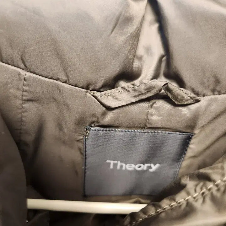 [BUNJANG] Theory Women's Padded Jacket (55-66) / 띠어리)여성패딩55~66