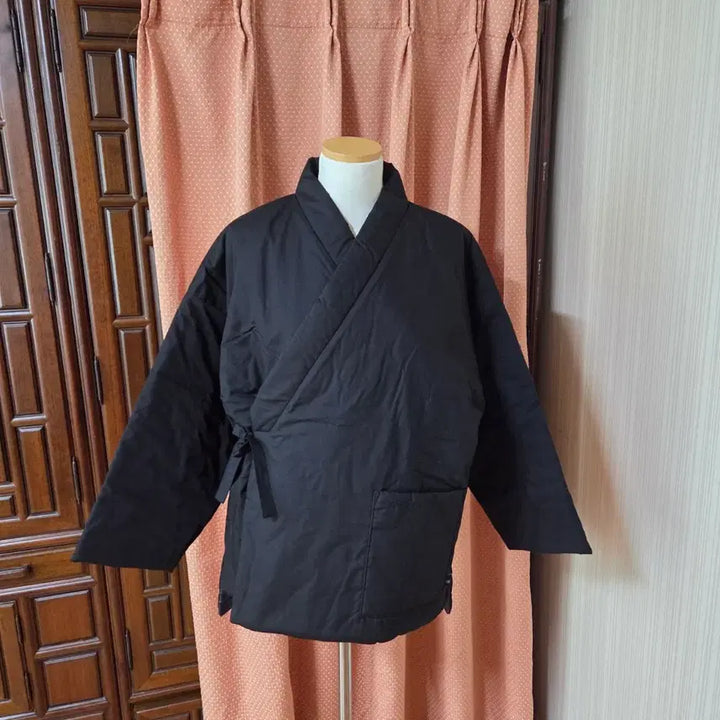 [SOLD OUT] 무릇 블랙 네이비 양면 누비저고리 마고자두루마기목도리개량한복S