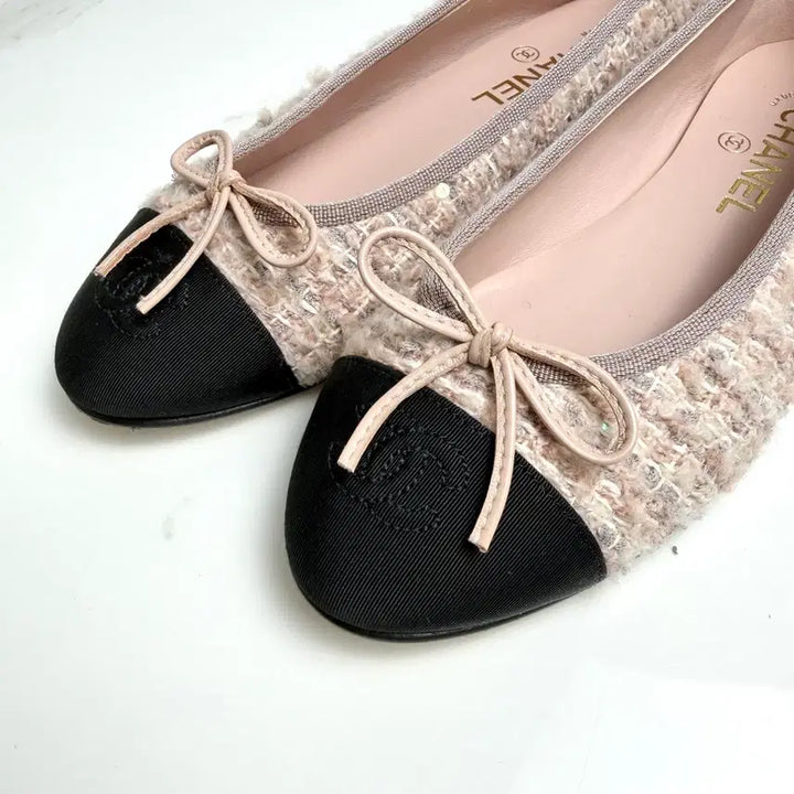 [BUNJANG] Chanel Valeria Tweed Flat Shoes / { 38 } 샤넬 발레리아 트위드 플랫슈즈