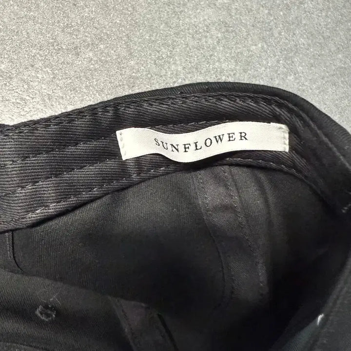 [BUNJANG] Sunflower Black Ball Cap / Sunflower 선플라워 블랙 볼캡