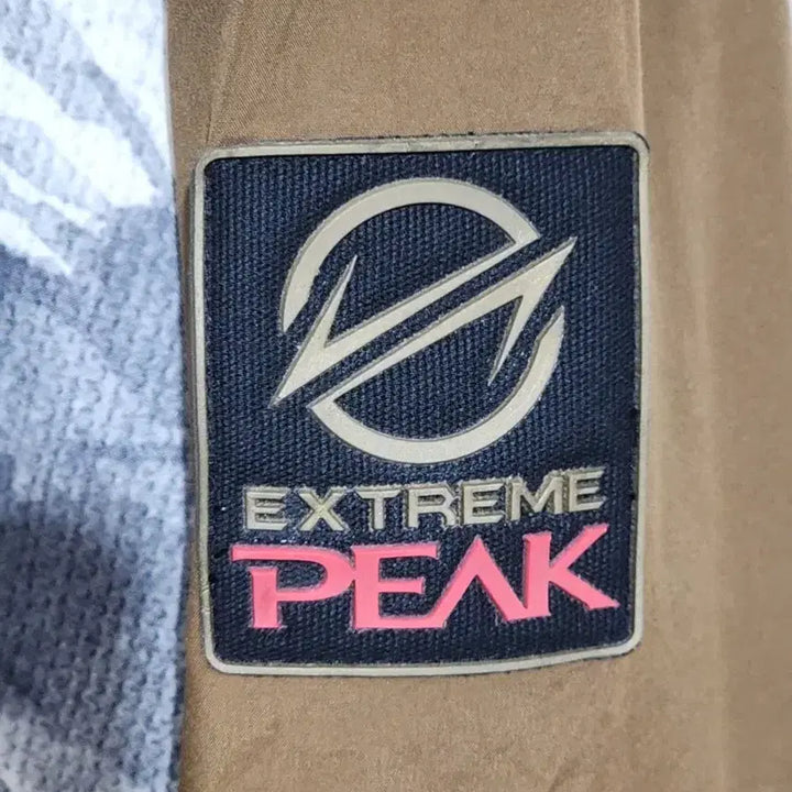 [BUNJANG] Blackyak Camo Pattern Big Size Outdoor Jacket / (110) 블랙야크 바람막이 점퍼 카모패턴 빅사이즈 아웃도어 자켓