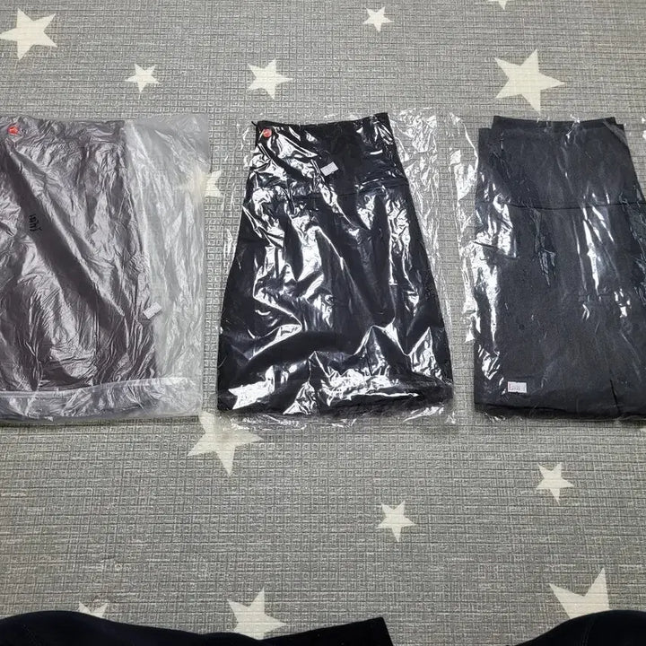 [BUNJANG] Skirt Bundle Set (Size L) / 창고정리 새상품  스커트 사이즈L 3장 일괄 판매