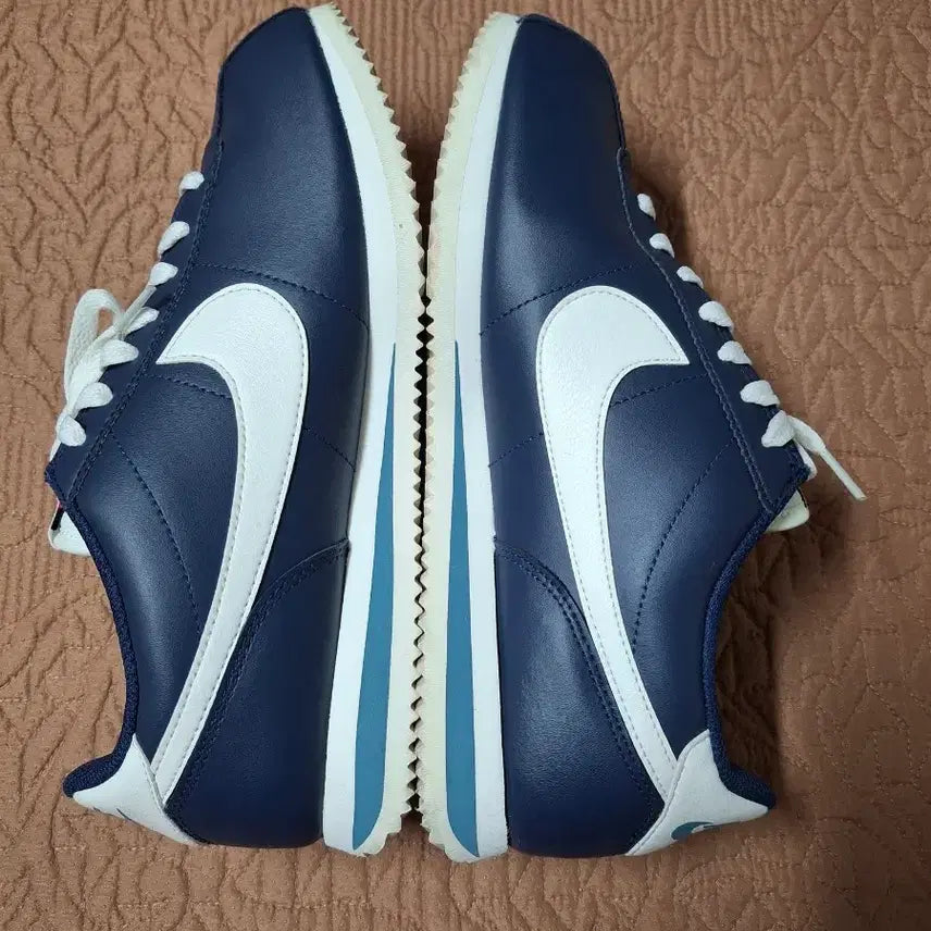 [SOLD OUT] 265 나이키 코르테즈 네이비 운동화 [1076]