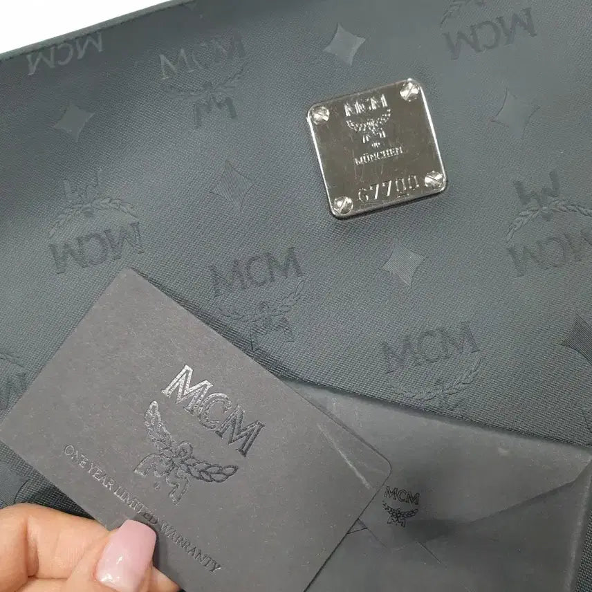 [BUNJANG] MCM Visetos Large Clutch Bag / MCM  비세토스 라지사이즈 클러치 백