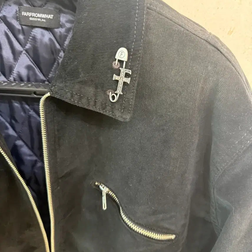 [BUNJANG] Fromis_9 Jacket (Black, Size 2) / 파프롬왓 자켓 블랙 2사이즈 새제품 팝니다