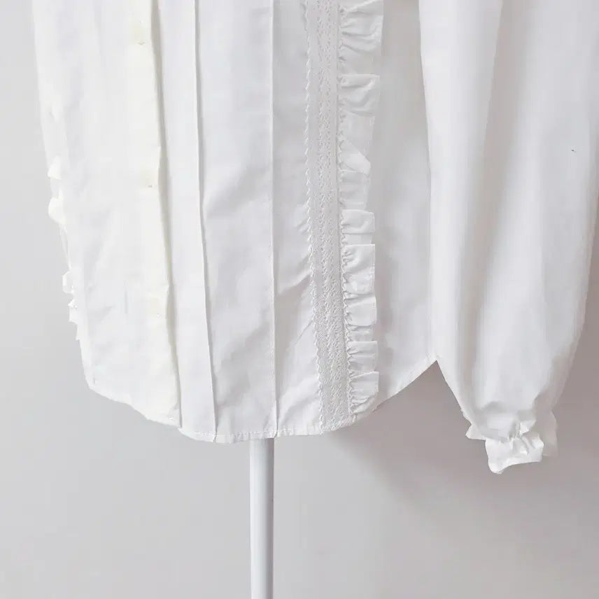 [BUNJANG] Lace Frill Blouse White / 레이스프릴 블라우스 55 66 화이트