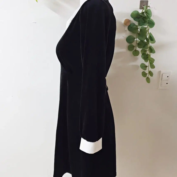 [BUNJANG] Velvet Lace Collar Midi Dress / 폴밍 레이스카라 벨벳원피스 55 66 미디 블랙