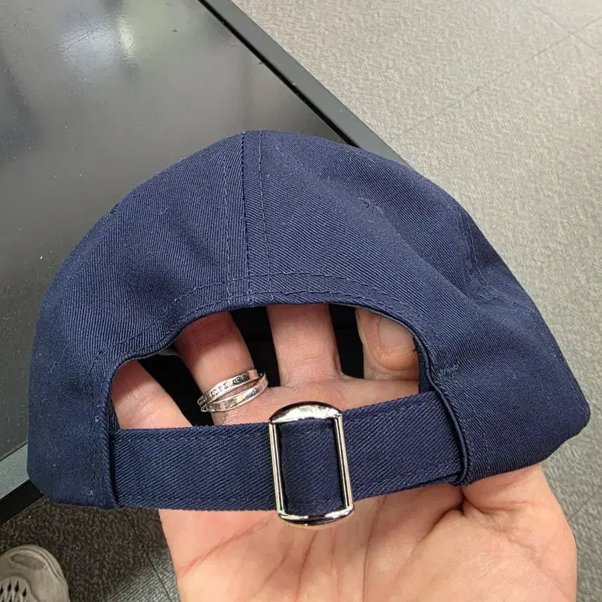 [BUNJANG] PKMT Logo Ball Cap (Navy) / [새제품] PKMT 피키먼트 로고 볼캡 모자 네이비