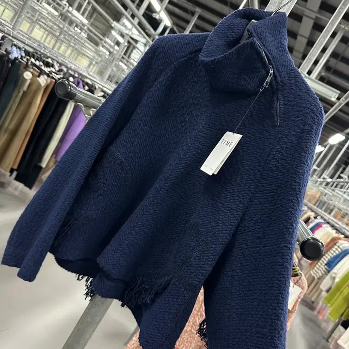 [BUNJANG] TIME Navy Neck Knit Top / TIME 타임 네이비 넥 니트 탑