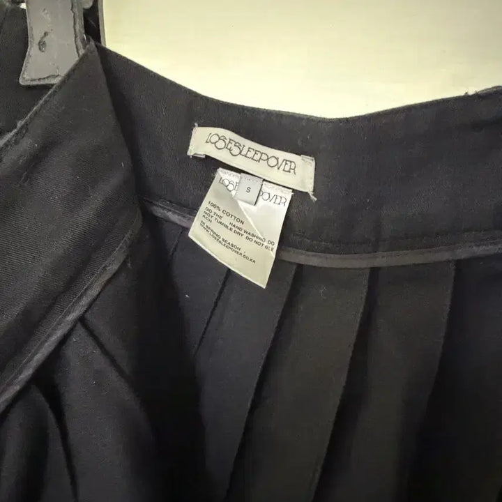 [BUNJANG] Loose Slipover Pleats Midi Button Layered Skirt (Size S) / 루즈슬립오버 플리츠 미디 버튼 레이어드 스커트 s