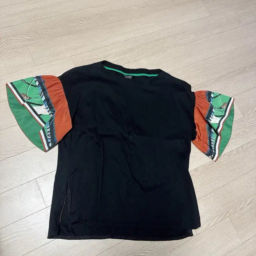 [BUNJANG] Time Ruffle Short Sleeve / 타임 러플 반팔