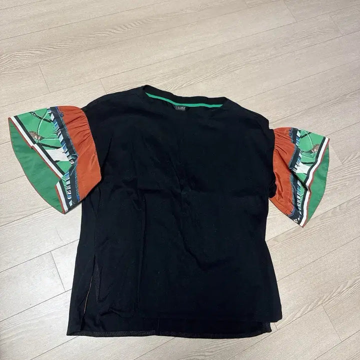 [BUNJANG] Time Ruffle Short Sleeve / 타임 러플 반팔