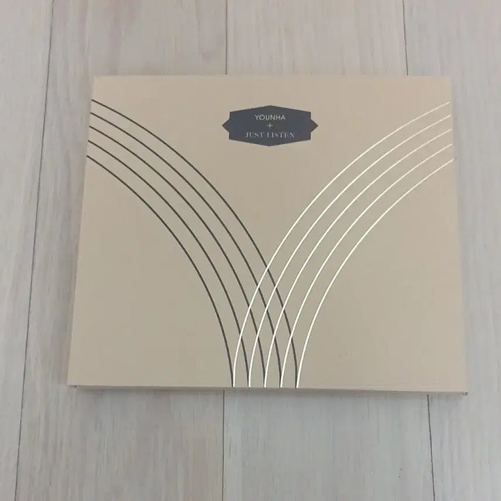 [BUNJANG] Younha Just Listen Album / 윤하 Just Listen 앨범