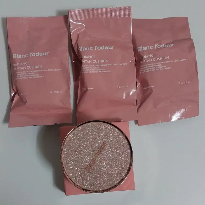[BUNJANG] Blanc lodeur Radiance Cushion Set / <새제품>Blanc lodeur 블랑로더 래디언스 탄탄쿠션 본품1+리필3