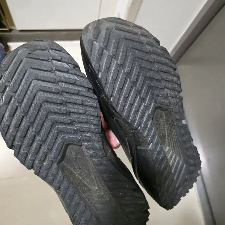 [BUNJANG] Reebok Zig Klog Black 260 / 리복 직 클로그 260 블랙