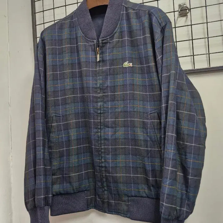 [BUNJANG] Lacoste Vintage Check Pattern Reversible Blouson Jacket / 105XL 라코스테 빈티지 체크 패턴 양면 블루종 자켓