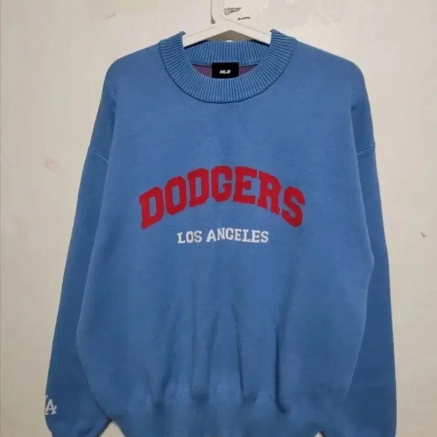 [BUNJANG] MLB Dodgers Knit Sweatshirt (Sky Blue) / MLB 다저스 ]  니트 맨투맨 M(95) 하늘색