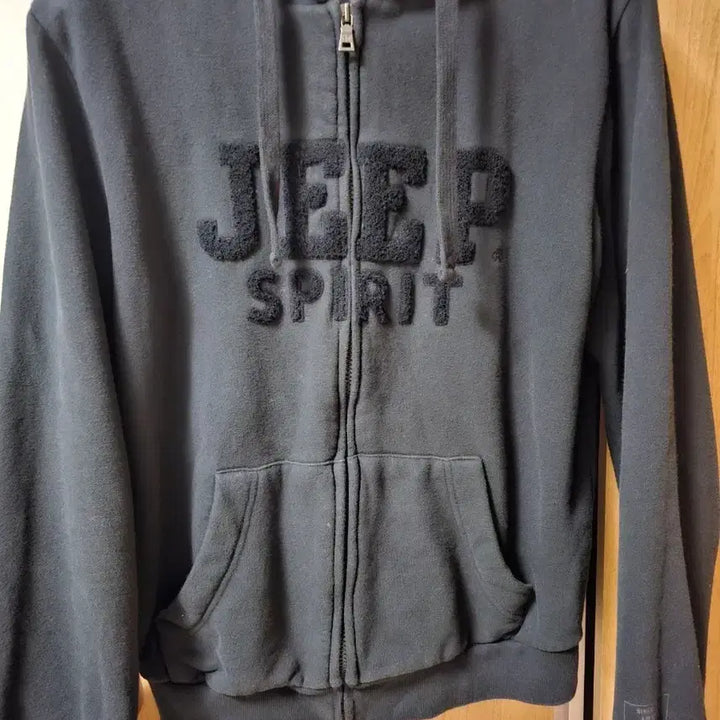 [BUNJANG] Jeep Fleece Lined Hoodie Zip-up Black / Jeep 기모 안감 후드집업 블랙