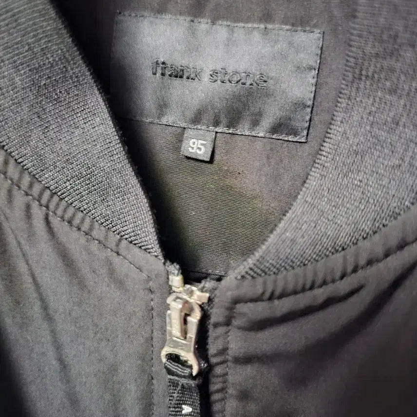 [BUNJANG] Frank Stone Black Bomber Jacket (Size 95) / 프랭크스톤 블랙 항공점퍼 95