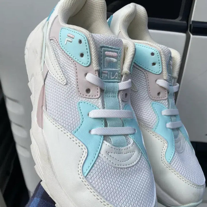 [BUNJANG] Pilro Sneakers / 필라운동화