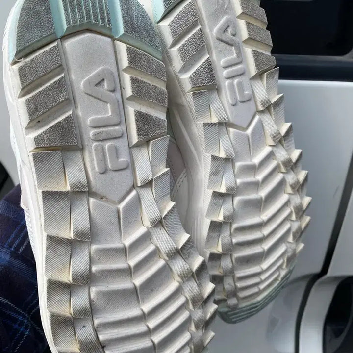 [BUNJANG] Pilro Sneakers / 필라운동화