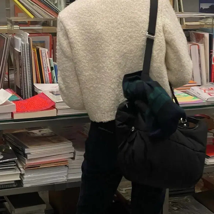 [BUNJANG] Ore Ivory Knit Crop Pullover / Ore 오어 아이보리 니트 크롭 풀오버