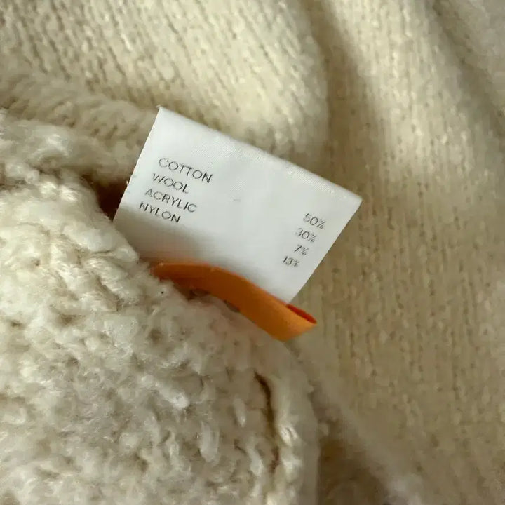 [BUNJANG] Ore Ivory Knit Crop Pullover / Ore 오어 아이보리 니트 크롭 풀오버