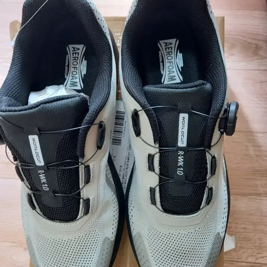 [SOLD OUT] 다이얼 트레킹화 등산화 280사이즈  ((새상품))