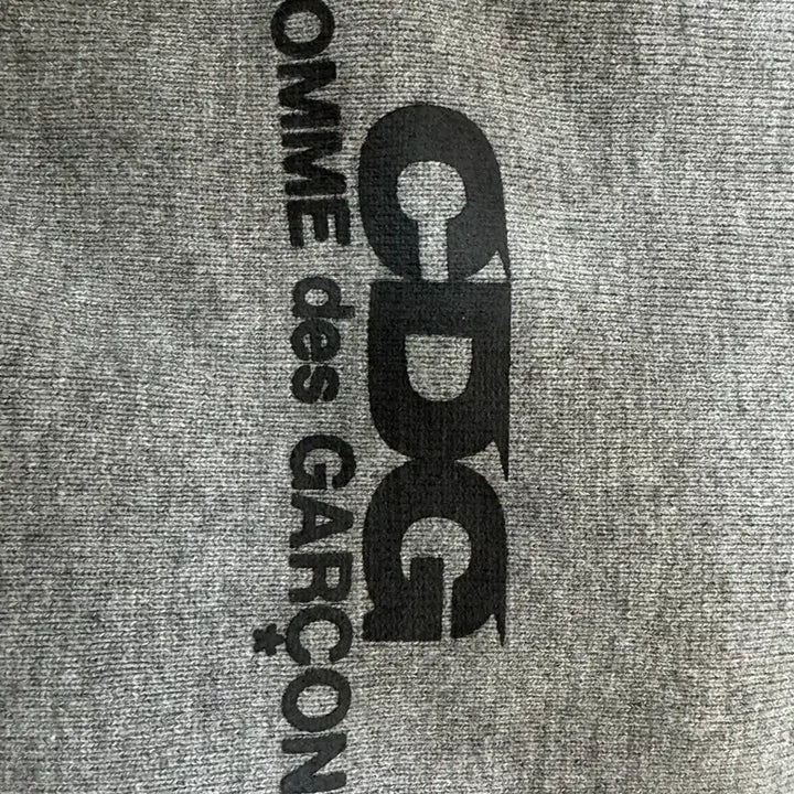 [SOLD OUT] CDG 라운드넥 스쿨풀오버 니트 그레이XXL