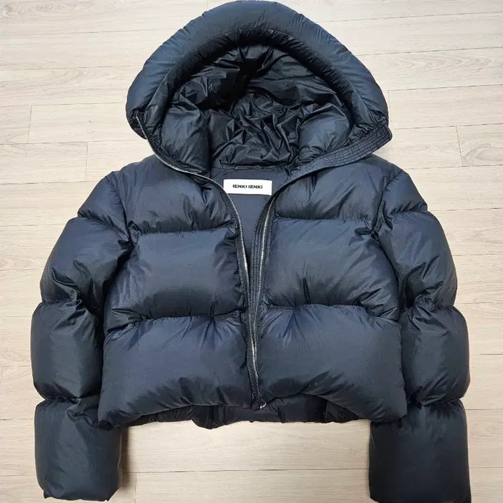 [BUNJANG] IENKI IENKI Kenny Padded Black / IENKI IENKI 옌키옌키 kenny 캐니 패딩 블랙