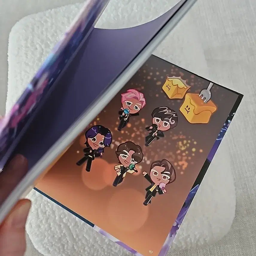 [BUNJANG] BTS Cookie Run Kingdom Artbook / BTS 쿠키런킹덤 콜라보 아트북