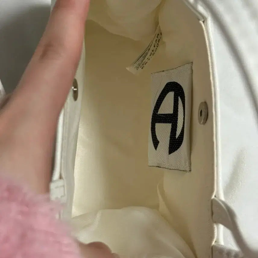 [BUNJANG] Telfar Small Shopping Bag White / 텔파 스몰 쇼핑백 화이트