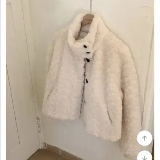 [BUNJANG] Fuzzy Fleece Jacket / 에이블리 뽀글이 양털 자켓 교신 ㄱㄴ