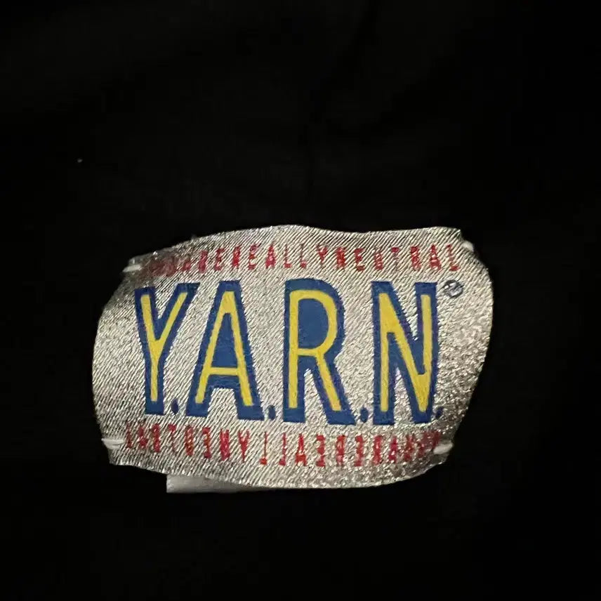 [SOLD OUT] y.a.r.n 자수 후드티