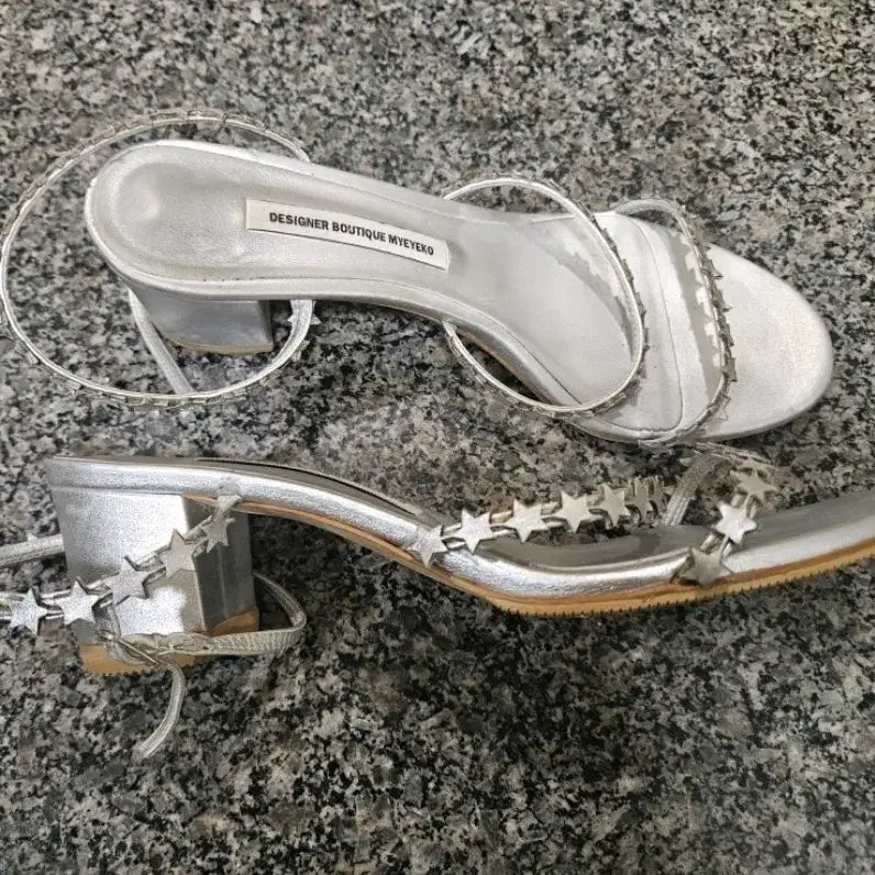 [BUNJANG] MYEYEKO Silver Sandal Heels / MYEYEKO 마이아이코 실버 샌들힐